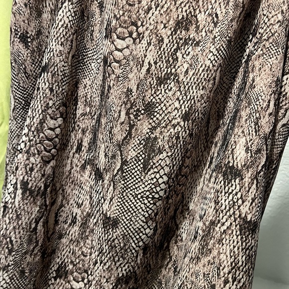 Torrid swing cami snakeskin size 3 - Picture 2 of 3